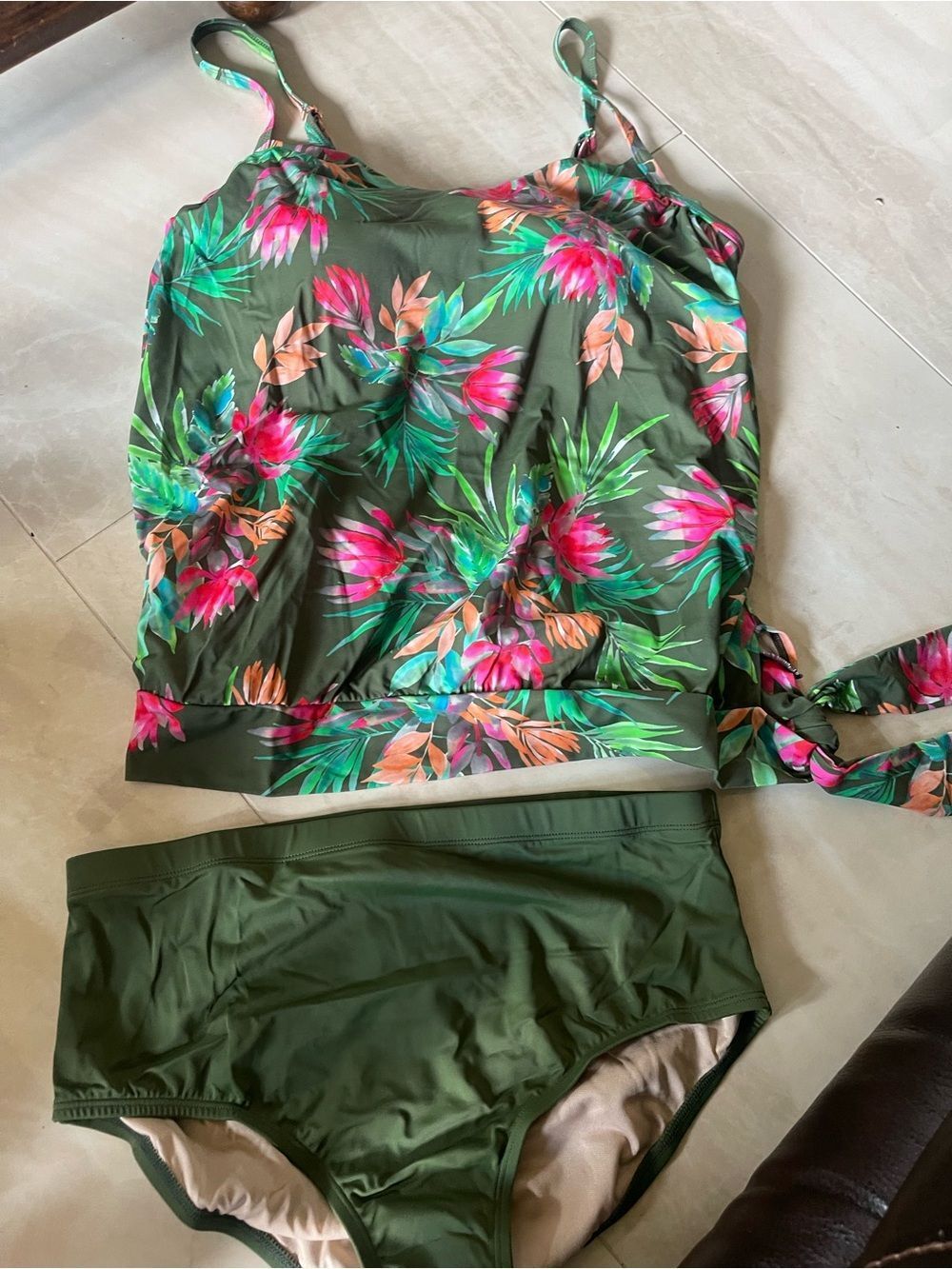 Swimsuits For All Olive Green Tropical Floral Tankini Set
